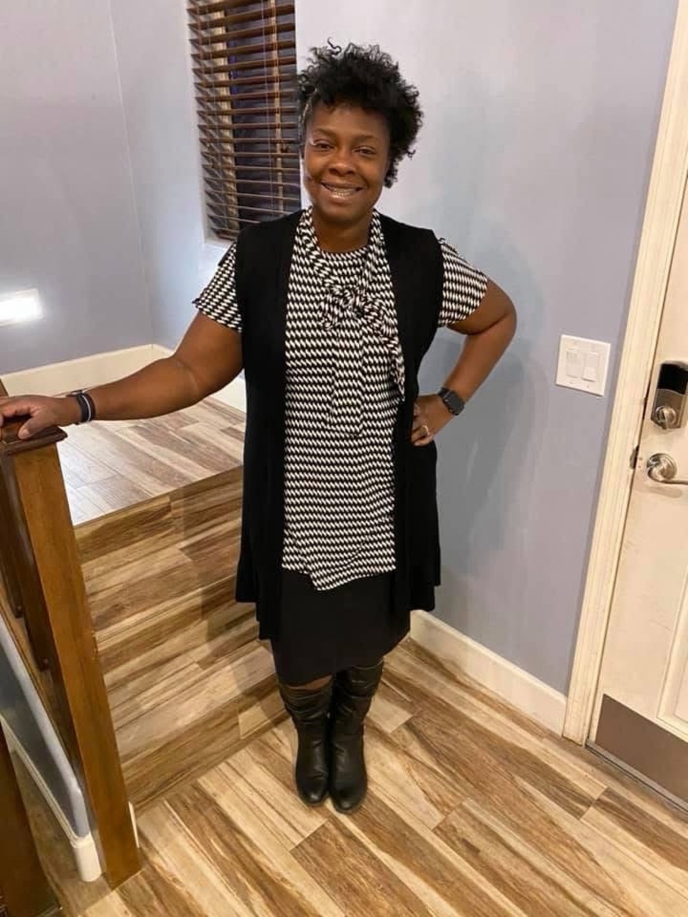 EUC Lularoe Mitzi Tunic with Sash